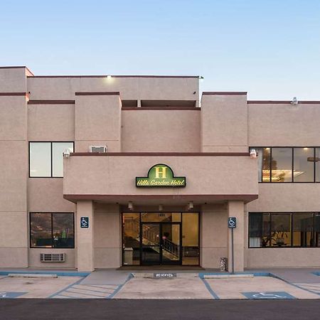 San Bernardino Inn & Suites Exterior photo